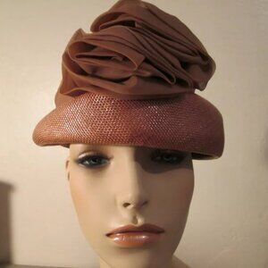 Vintage Beige Taupe Cloche Hat Woman's Hat W/Sheer Flower Retro Beuatiful